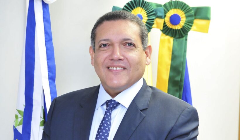 Vereadores de SJC aprovam moção de repúdio a pedido de ministro do STF
