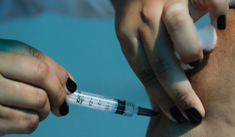 dose aplicação vacina sjc profissionais vacinação SP quase RIO