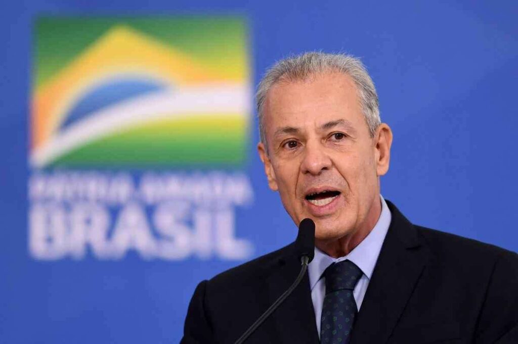 Ministro afirma que Bandeira de escassez hídrica deve ir até abril