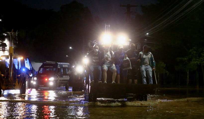 Chuvas em São Paulo deixam 19 mortos e dezenas de desabrigados