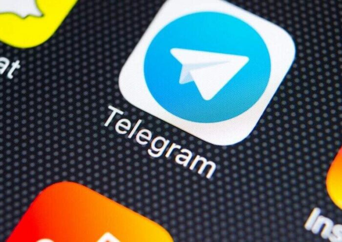 Telegram cumpre ordem do STF, bloqueia contas e evita sair do ar