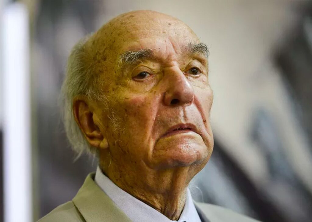 Escritor Candido Mendes de Almeida morre aos 93 anos