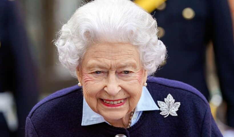 Rainha Elizabeth testa positivo para covid-19