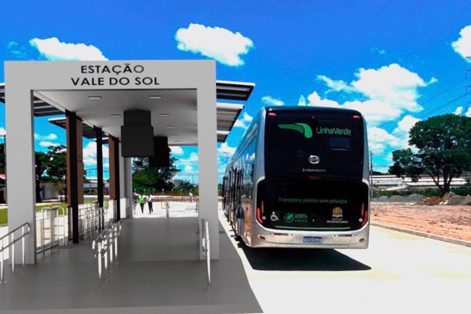 Linha Verde tem primeira estação de embarque e desembarque