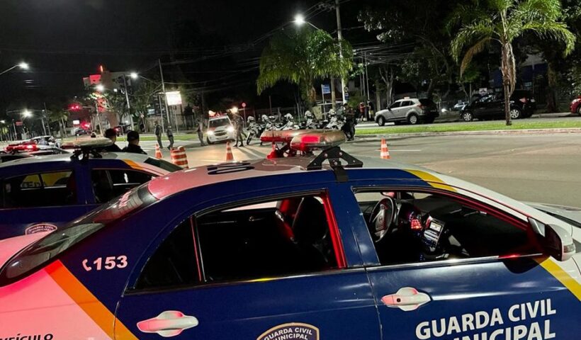 Operação Carnaval segue com carros recuperados e prisões