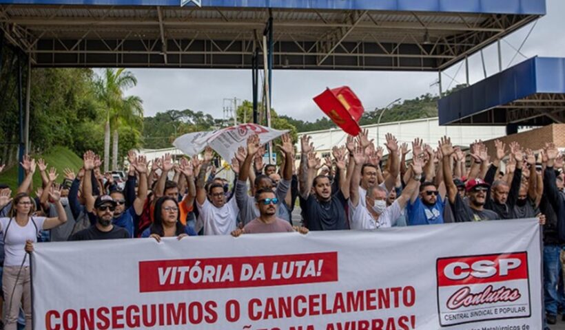 Trabalhadores da Avibras em Jacareí mantêm greve por tempo indeterminado