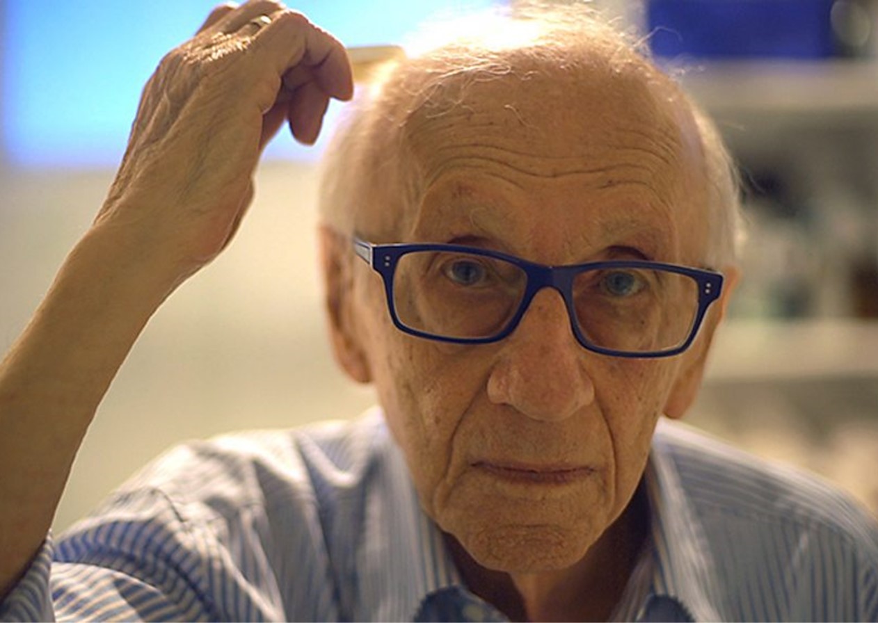Morre único sobrevivente do Holocausto nascido no Brasil