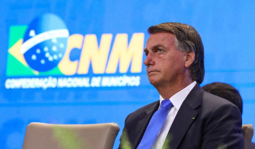 Câmara de SJC aprova moção de repúdio à Bolsonaro por política em relação a indígenas