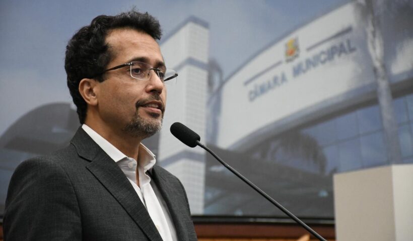 Partido pede cassação de mandato de Dr. Elton por infidelidade partidária