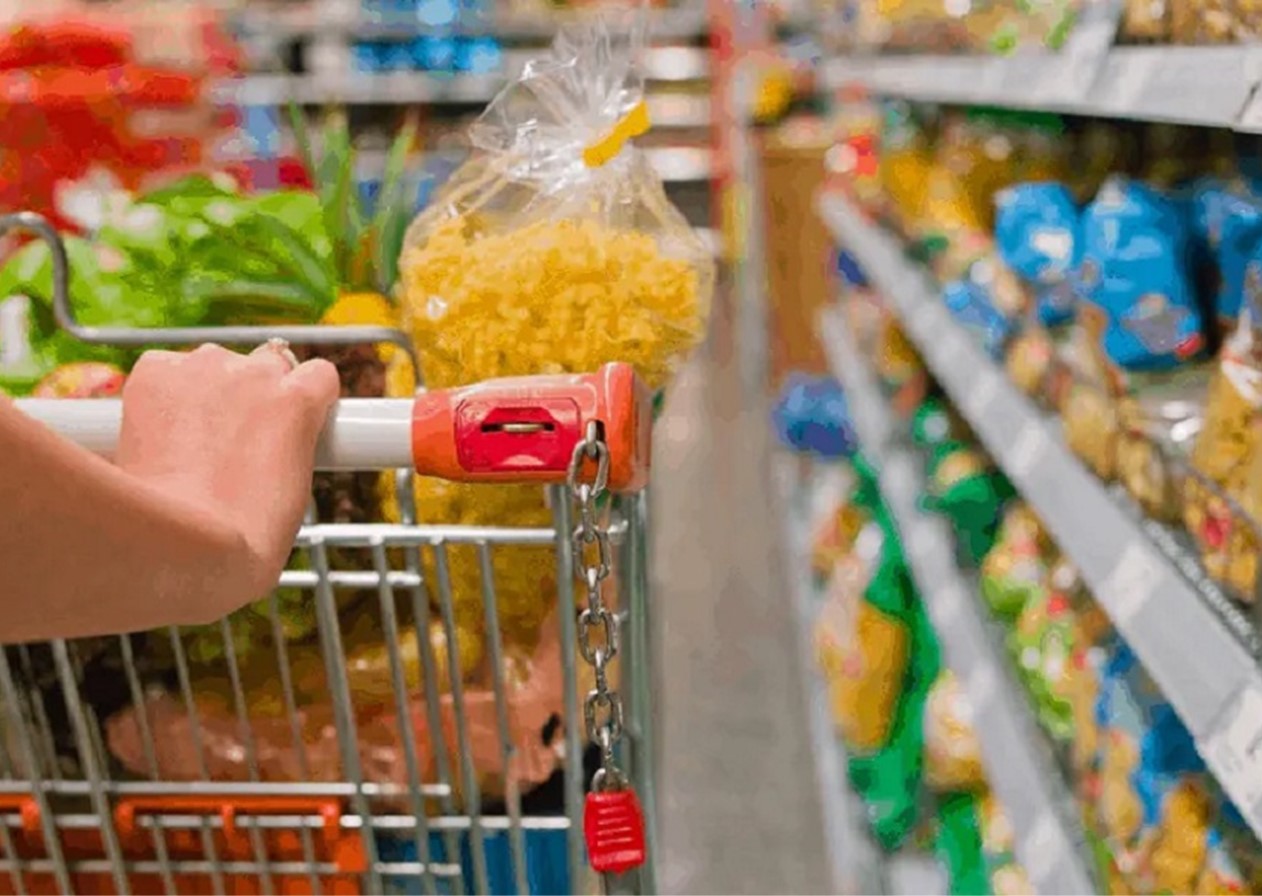 Governo reduz imposto de importação de vários produtos