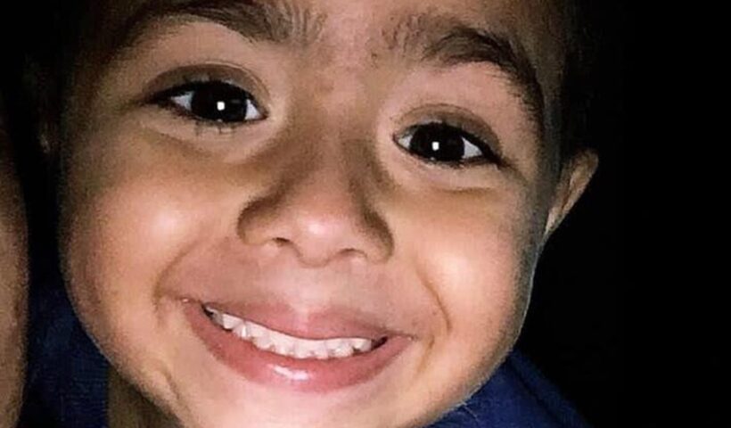 Morre menino de 8 anos atropelado durante fuga de bandidos na Rio-Santos