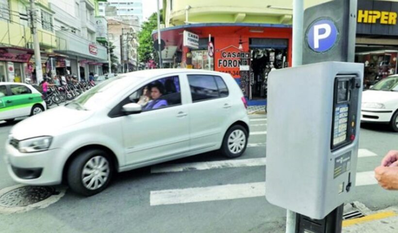 Pinda suspende zona azul e aguarda nova licitação