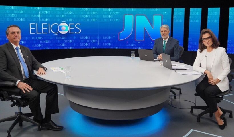 Bolsonaro faz ao menos 20 declarações falsas em entrevista ao JN, aponta Aos Fatos