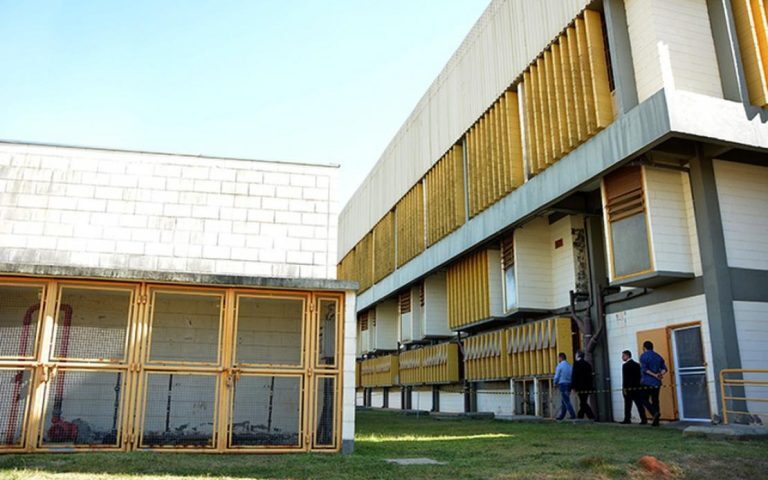 Adolescente que fugiu da Fundação Casa de Jacareí é apreendido após esfaquear irmão