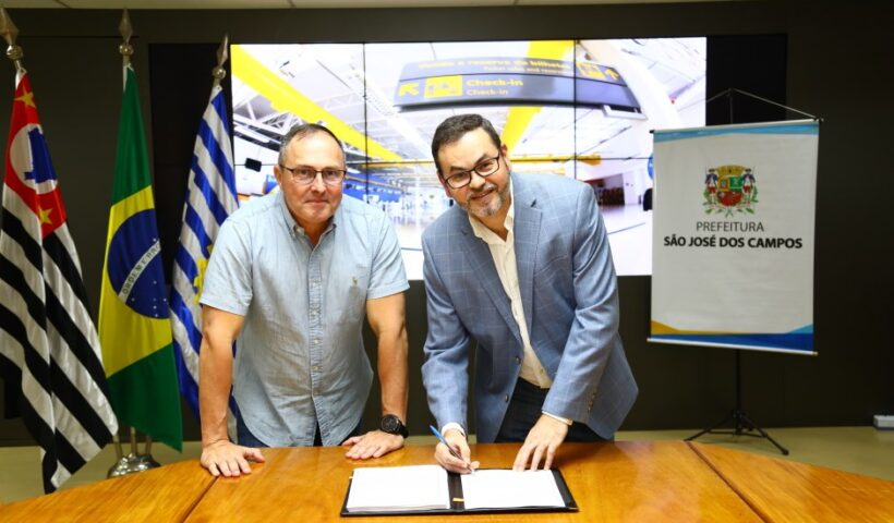 Prefeitura de São José assina contrato de concessão do aeroporto