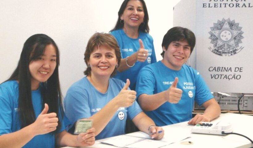 Eleições 2022: TSE registra recorde de mesários voluntários