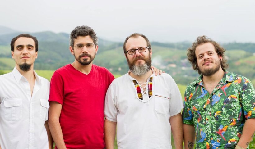 Mercadão Vivo faz tributo ao compositor Sérgio Sampaio