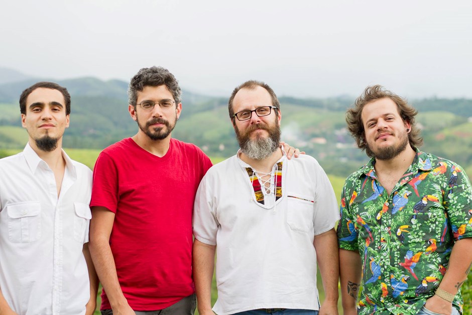 Mercadão Vivo faz tributo ao compositor Sérgio Sampaio