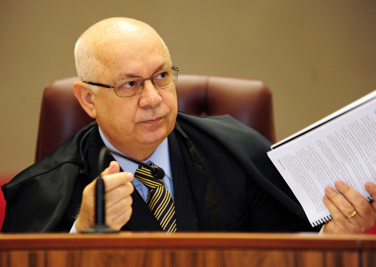 STF lança livro em homenagem a Teori Zavascki