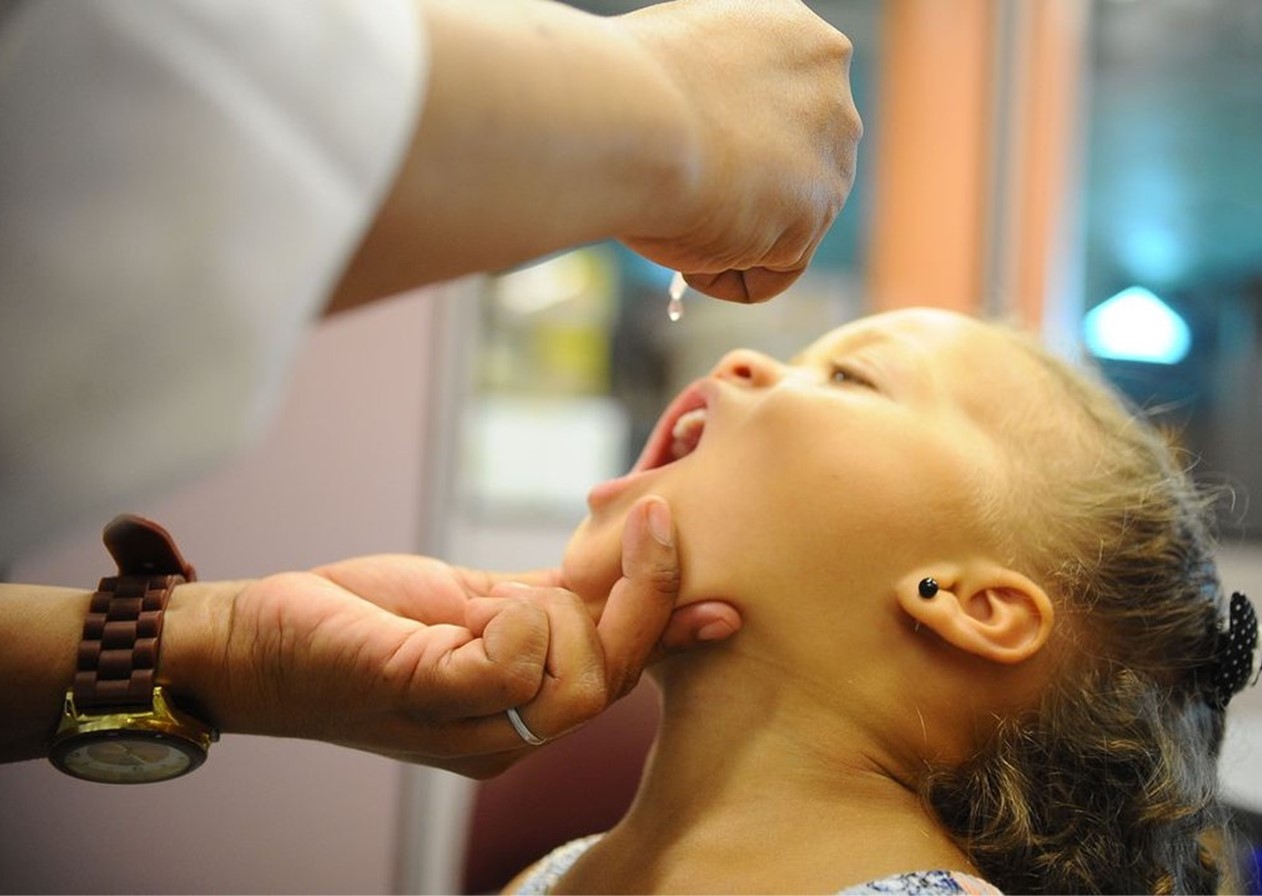 SJC amplia horário de vacinação e oferta contra a Polio
