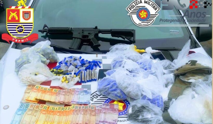 Força Tática apreende mais de 2.600 porções de drogas em SJC