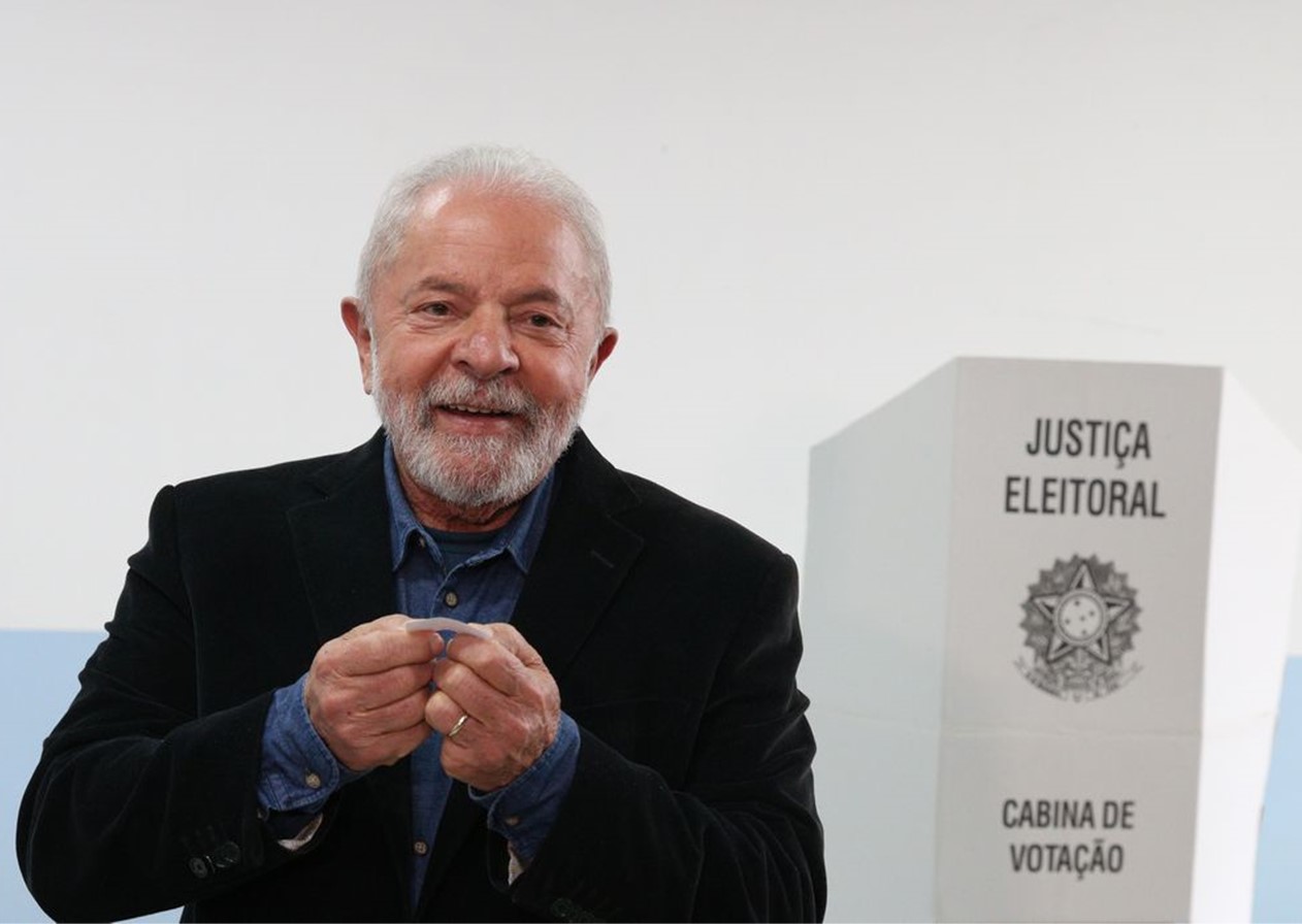 Lula diz que segundo turno permitirá mais debate de propostas