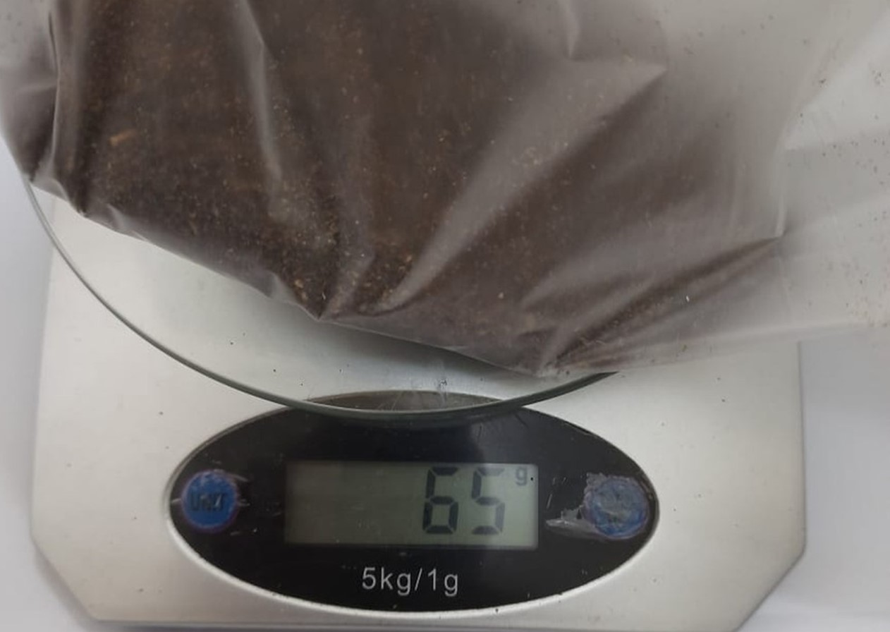 Mulher é flagrada tentando entrar com maconha na calcinha em penitenciária de Tremembé