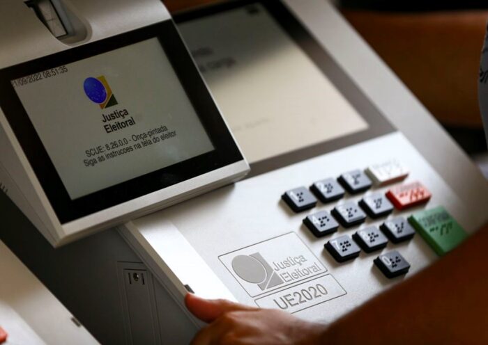 PL pede ao TSE para manter verificação de urnas do segundo turno