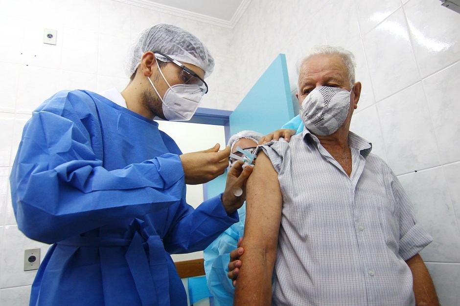 São José reforça o uso de máscaras em unidades de saúde