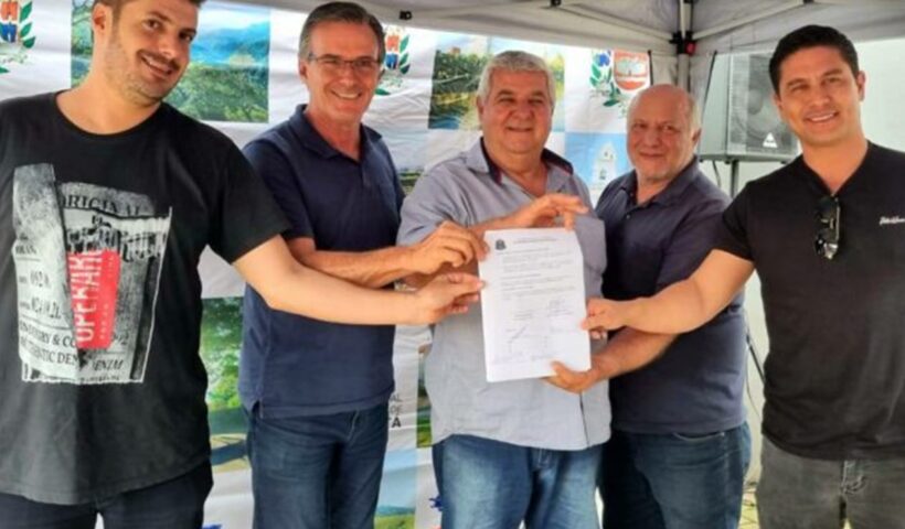 Prefeitura de Guaratinguetá assina convênio para pavimentação da Estrada do Taboão
