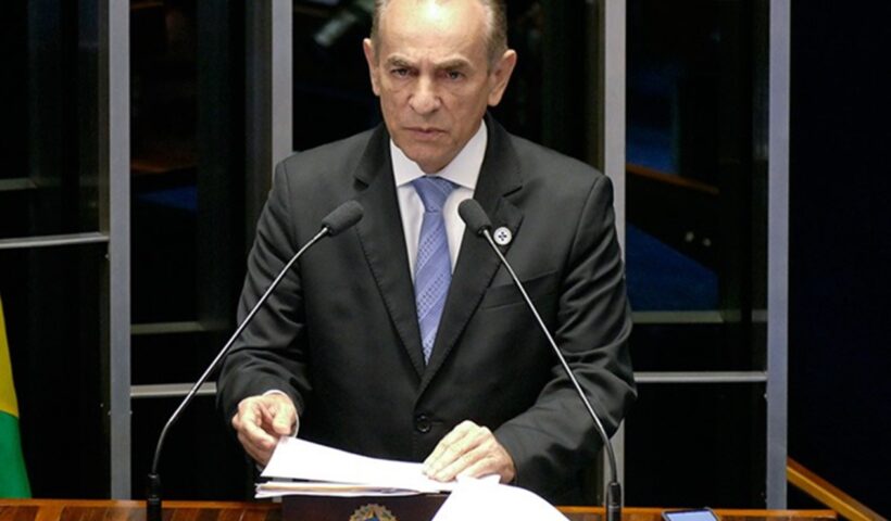 PEC da Transição é adiada por falta de consenso, diz relator
