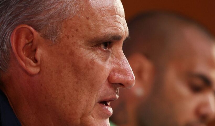 Tite diz que usará equipe alternativa diante de Camarões