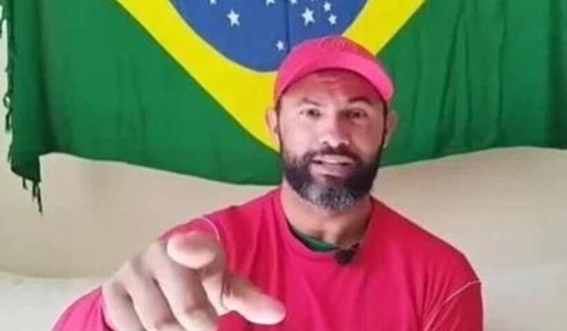 Justiça concede liberdade condicional ao goleiro Bruno