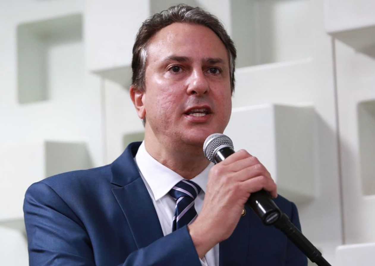 Piso nacional dos professores sobe para R$ 4.420,55