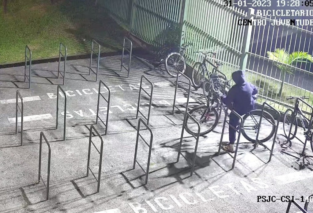 Mulher é presa por furto de bicicleta em SJC