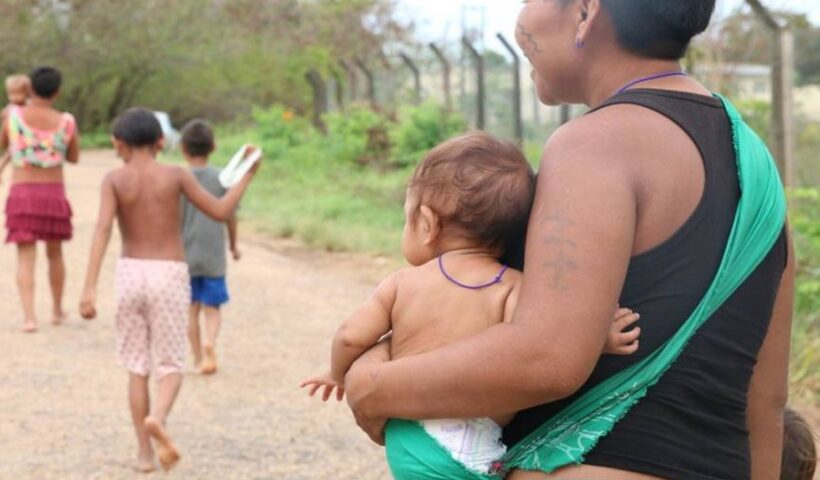 Profissionais do 'Mais Médicos' irão para terra Yanomami em março