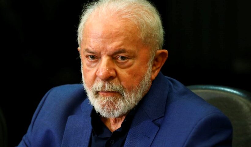 Lula adia viagem à China por orientações médicas