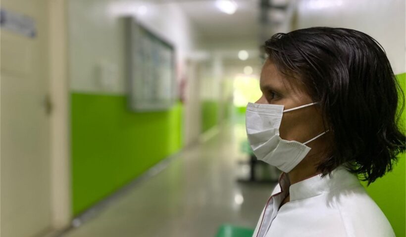 Anvisa flexibiliza uso de máscaras em hospitais