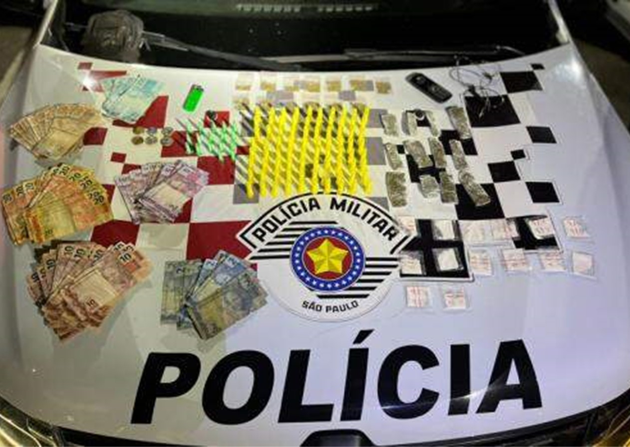 Adolescentes são apreendidos no 'drive-thru' do tráfico em São José