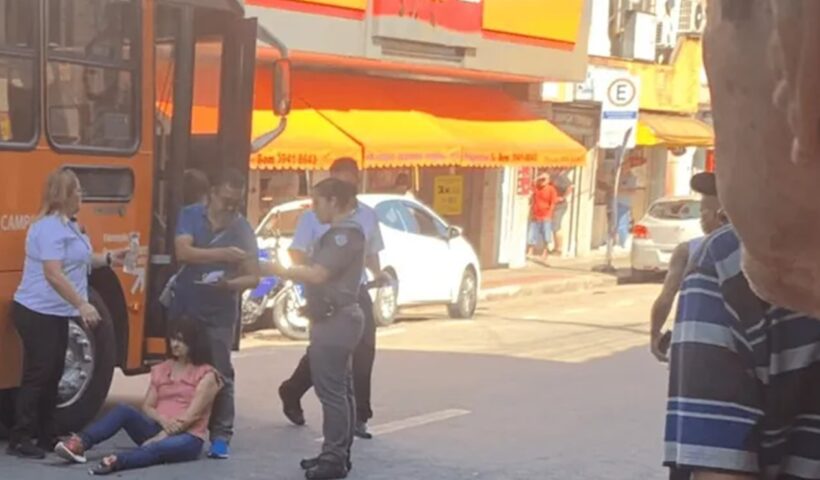 Idosa é atropelada por ônibus em São José dos Campos