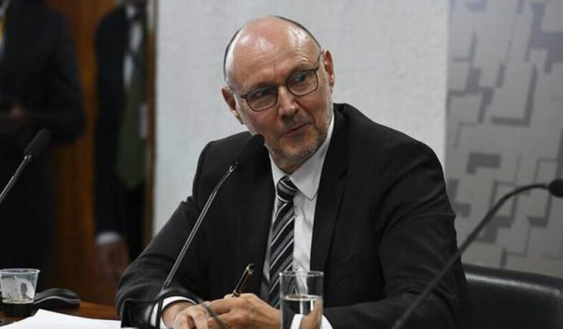 Luiz Fernando Corrêa é aprovado para comandar a Abin