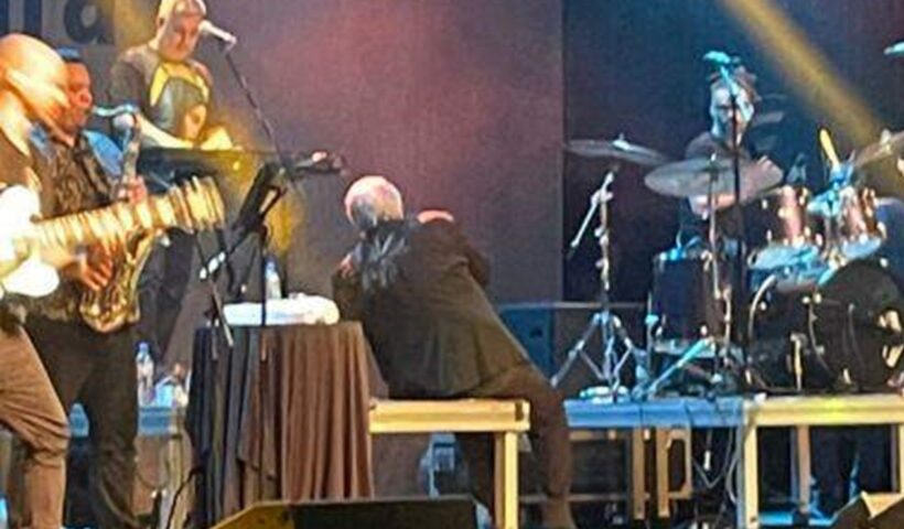 Sidney Magal passa mal durante apresentação em São José