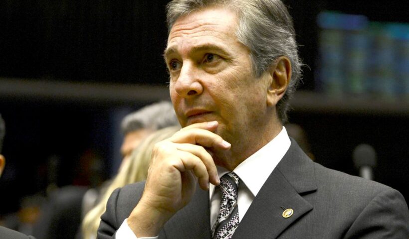 STF condena Collor a 8 anos e 10 meses de prisão