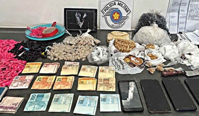 Três são presos por tráfico de drogas em Guaratinguetá