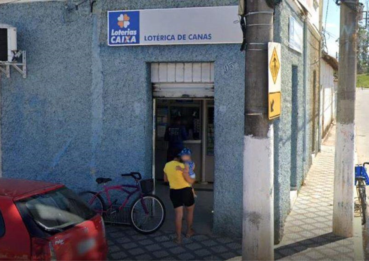 Dupla invade lotérica e furta mais de R$ 34 mil em Canas