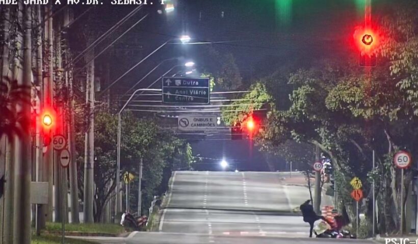 Homem é preso após ser flagrado pelo CSI agredindo a companheira