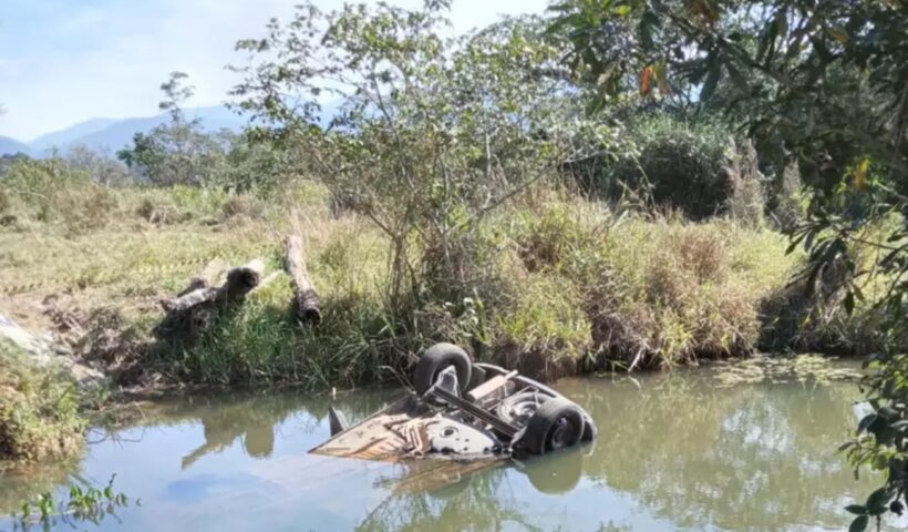 Três pessoas morrem em acidente na zona rural de Pindamonhangaba