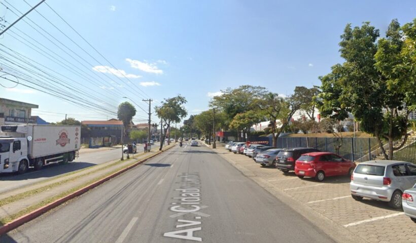 Criminoso é atropelado após assaltar mulher em São José