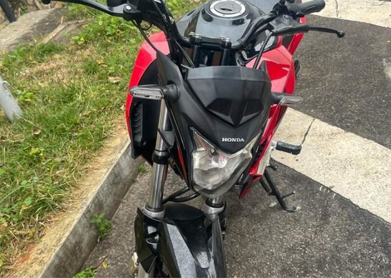 Polícia recupera ‘moto dublê’ na zona sul de São José
