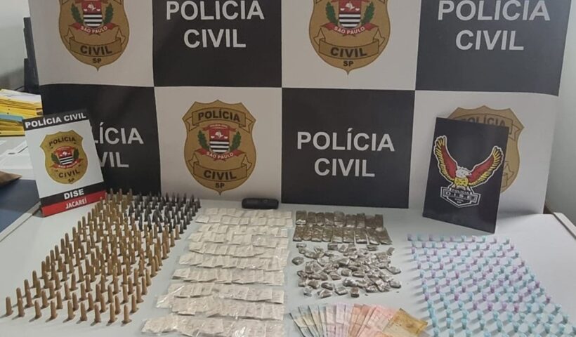 Polícia apreende dois adolescentes com mais de 500 porções de drogas em Jacareí